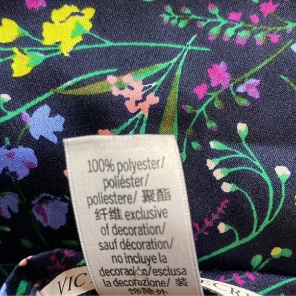 VS Floral Printed V Neck Wrap Ruffle Romper Sz XS - Picture 9 of 9